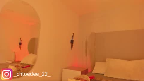 Chloe online show from 10, 2, 2026