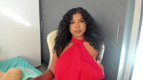 Snapshot of chloe_evans21 chatting on 1, 6, 2026 chloe online show from 1, 6, 2026