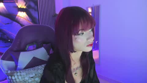 chloe_jacksonn online show from 13, 4, 2026