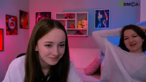 Snapshot of chloe_ley chatting on 4, 6, 2026 chloe_ley online show from 4, 6, 2026