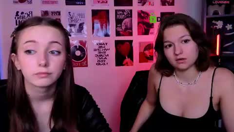 chloe_ley online show from 13, 7, 2026