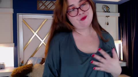 chloe_prg online show from 29, 1, 2025