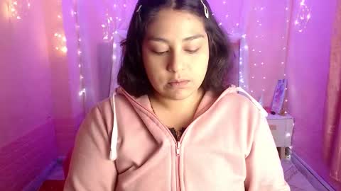 chloe_smith5 online show from 15, 9, 2025