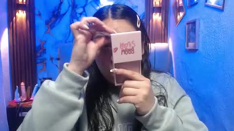 chloe_smith5 online show from 13, 3, 2026