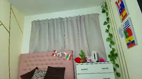 Snapshot of chloe_swarts chatting on 16, 7, 2026 Lulu online show from 16, 7, 2026