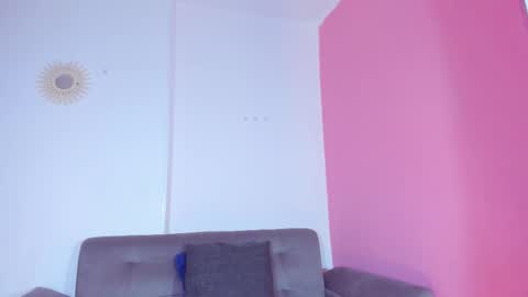 Chloe Miller  online show from 19, 10, 2025