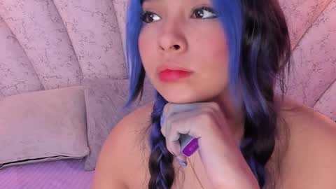 Snapshot of chloe_watson_ chatting on 21, 12, 2024 online show from 21, 12, 2024