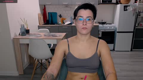 Eva and Sandra online show from 1, 12, 2024