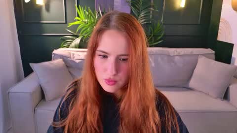 Snapshot of chloeaster chatting on 12, 6, 2026 Chloe online show from 12, 6, 2026