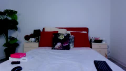 Chloe online show from 3, 4, 2026