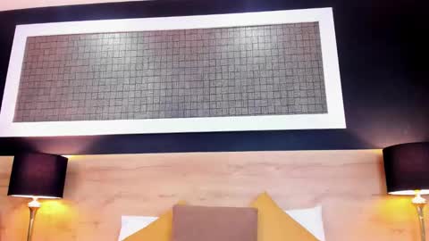 Chloe  online show from 6, 3, 2026