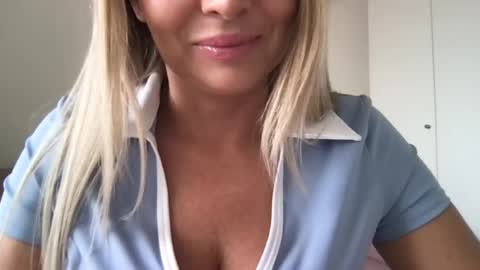 Chloe online show from 23, 7, 2026