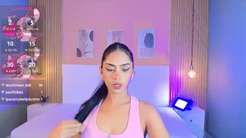 Chloe Moon online show from 8, 3, 2025