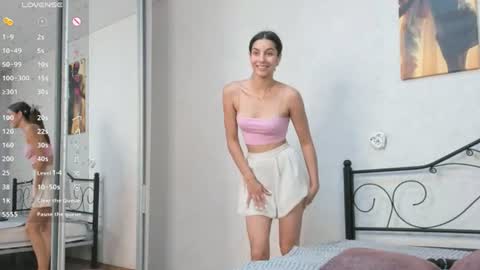 Snapshot of chloemorriss chatting on 11, 7, 2026 chloemorriss online show from 11, 7, 2026