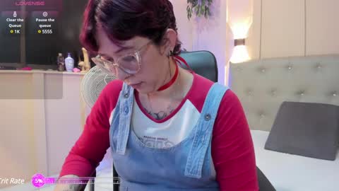 Chloe rosse online show from 25, 1, 2025