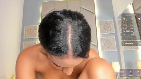 CHLOE  online show from 4, 3, 2025