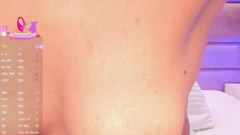 CHLOE  online show from 18, 9, 2025