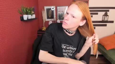 Chloe online show from 5, 10, 2025