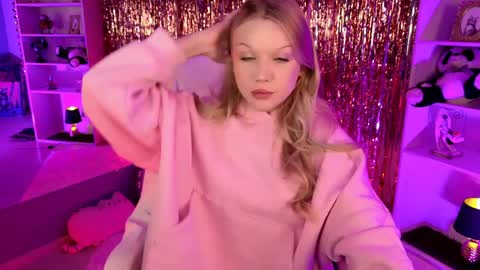 ChloeWight online show from 26, 3, 2026