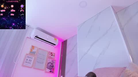 Chlooe online show from 24, 1, 2025