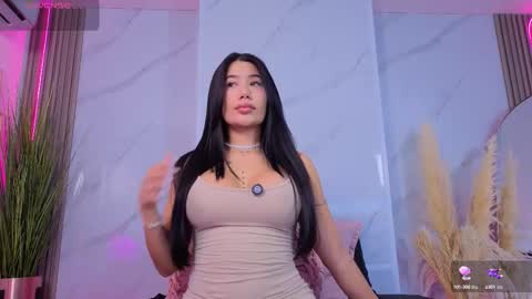 Chlooe online show from 15, 9, 2025