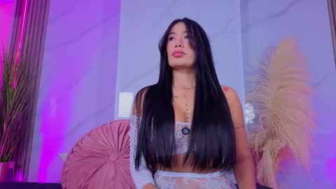 Snapshot of chlooee_ chatting on 10, 6, 2026 Chlooe online show from 10, 6, 2026