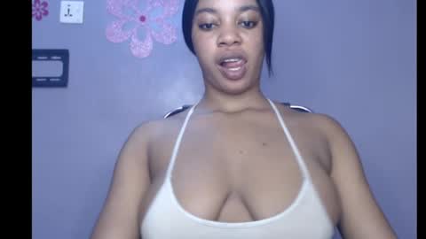 ESTHER online show from 31, 1, 2025