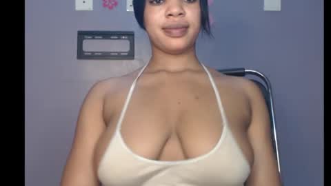ESTHER online show from 20, 2, 2025