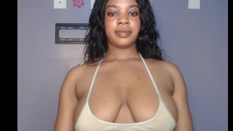 ESTHER online show from 8, 3, 2025
