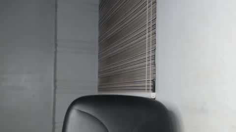 choco_petitqueen online show from 15, 12, 2025