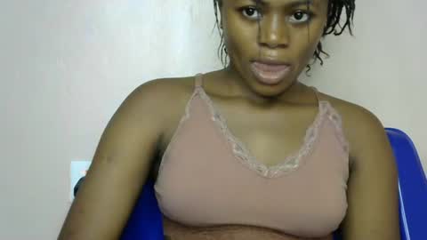 Snapshot of choco_slut7 chatting on 27, 6, 2026 HotChocolate online show from 27, 6, 2026