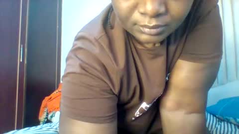 Snapshot of chocobabe002 chatting on 4, 6, 2026 chocobabe002 online show from 4, 6, 2026