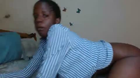 Snapshot of chocolatebony_ chatting on 27, 5, 2026 chocolatebony_ online show from 27, 5, 2026