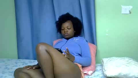 Snapshot of chocolateebonyxo chatting on 9, 7, 2026 Chocolate Ebony online show from 9, 7, 2026