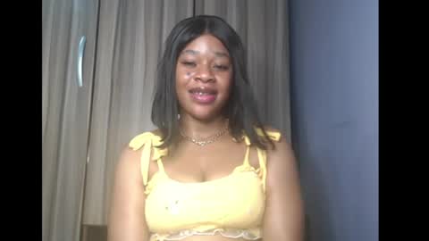 Snapshot of chocox_petitqueen chatting on 24, 4, 2026 ethereal online show from 24, 4, 2026