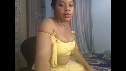 Snapshot of chocox_petitqueen chatting on 11, 5, 2026 ethereal online show from 11, 5, 2026