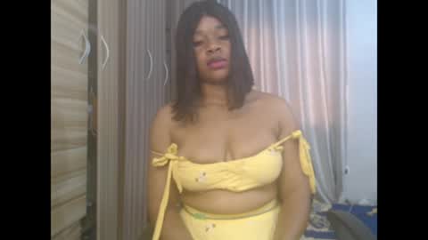 Snapshot of chocox_petitqueen chatting on 16, 5, 2026 ethereal online show from 16, 5, 2026