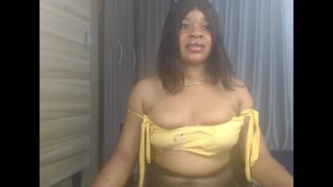 Snapshot of chocox_petitqueen chatting on 24, 5, 2026 ethereal online show from 24, 5, 2026