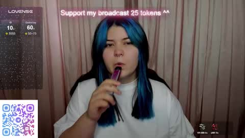 Snapshot of choe_bliss chatting on 1, 10, 2025 choe_bliss online show from 1, 10, 2025