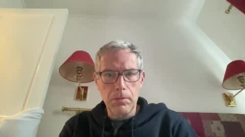 choupipat1 online show from 13, 4, 2026