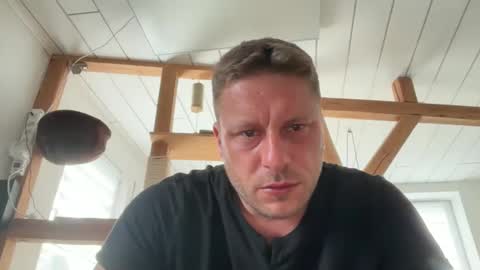 Snapshot of chris164 chatting on 3, 5, 2026 Chris online show from 3, 5, 2026