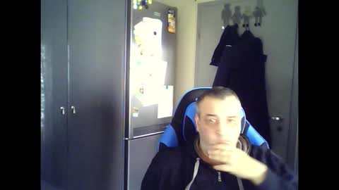 Chris online show from 21, 3, 2026