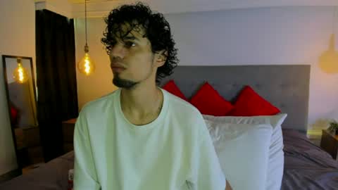chris angnel online show from 13, 7, 2026