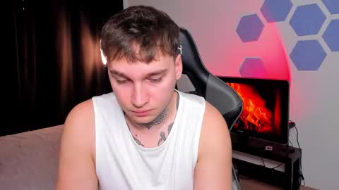 Chris Tyson online show from 4, 12, 2025