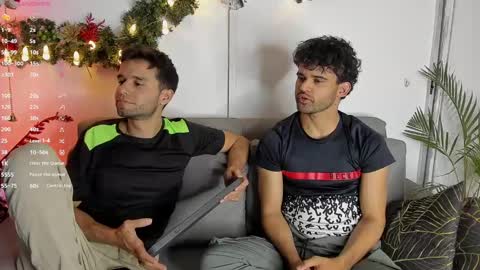 Im Chirs IM MODEL INDEPENDT online show from 14, 12, 2024