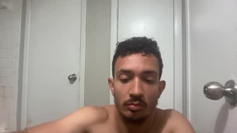 chrislover2125 online show from 19, 4, 2026