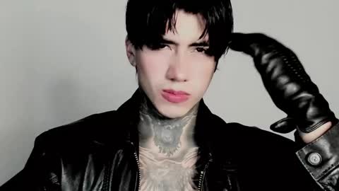 CHRIS  INDEPENT MODEL online show from 1, 11, 2025