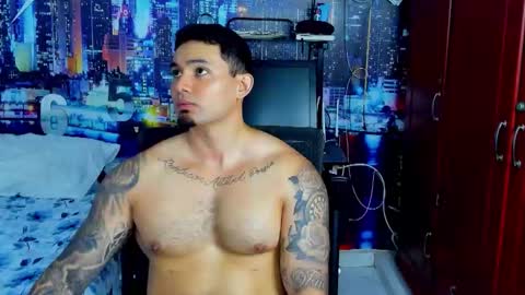 Chriss Stewart online show from 4, 10, 2025