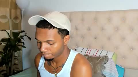 Snapshot of chriss_vall chatting on 30, 3, 2026 Chriss Vall online show from 30, 3, 2026