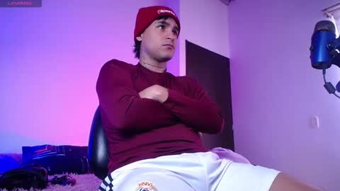 Christian Wang online show from 27, 10, 2025